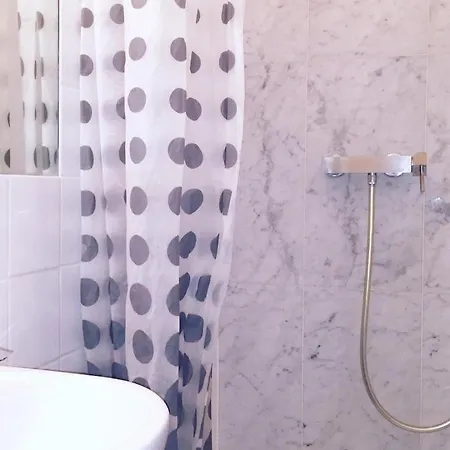 Beau 2 Pieces Au Coeur De Paris Appartement *