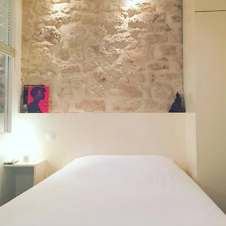 Beau 2 Pieces Au Coeur De Paris * Parijs